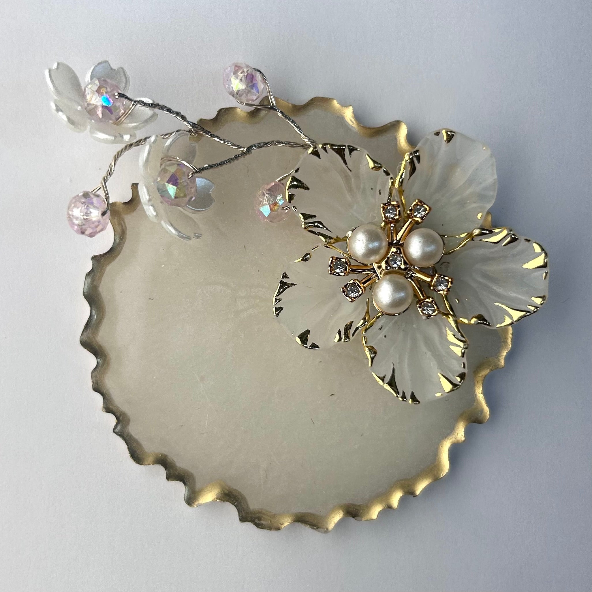 Resin Gini Platter 3-Inch for Wedding Shagun | Luxury Silver Coin Gifting Tray - Purperellaa