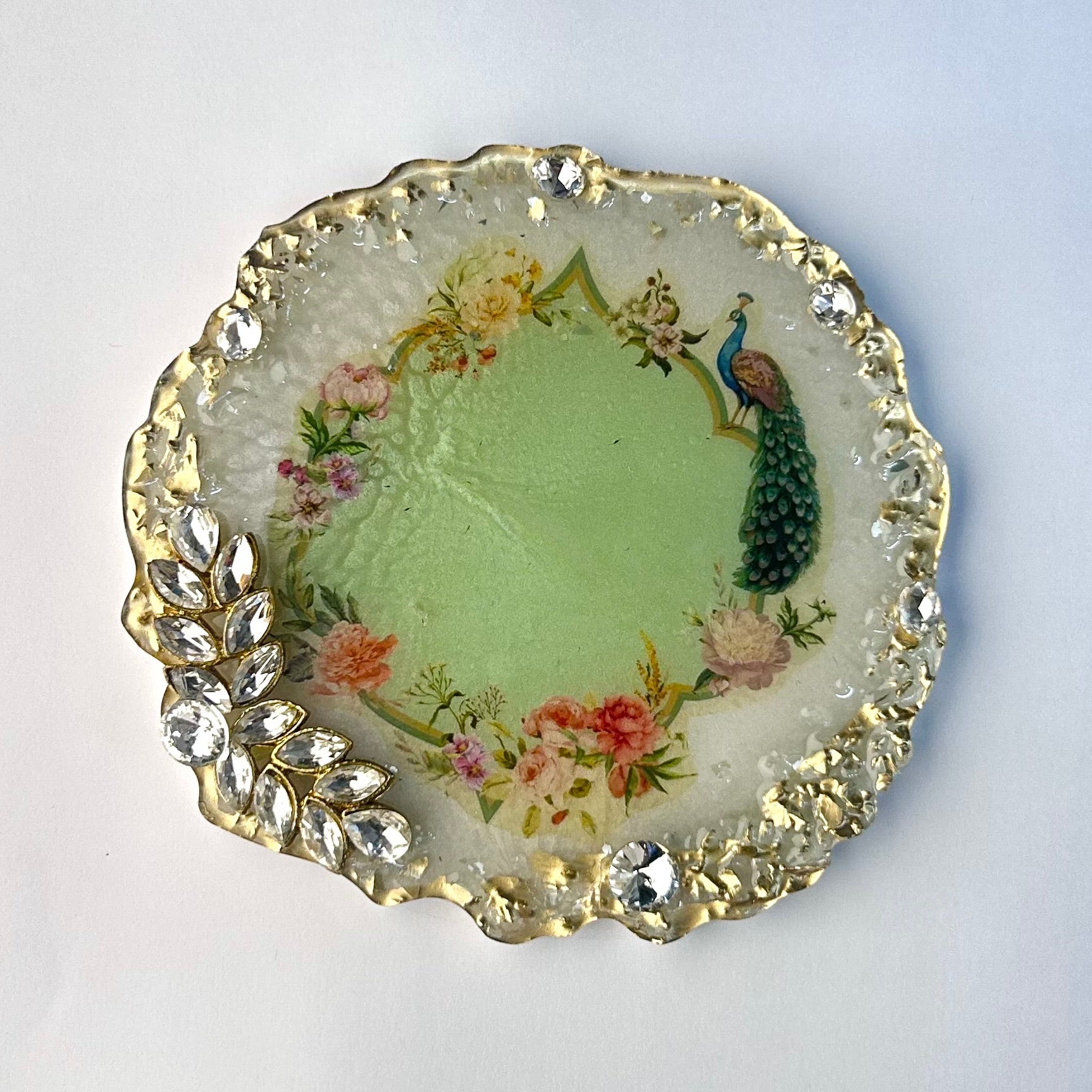 Handcrafted Peacock Resin Coin Platter | Luxury Gini Gifting Tray by Purperellaa
