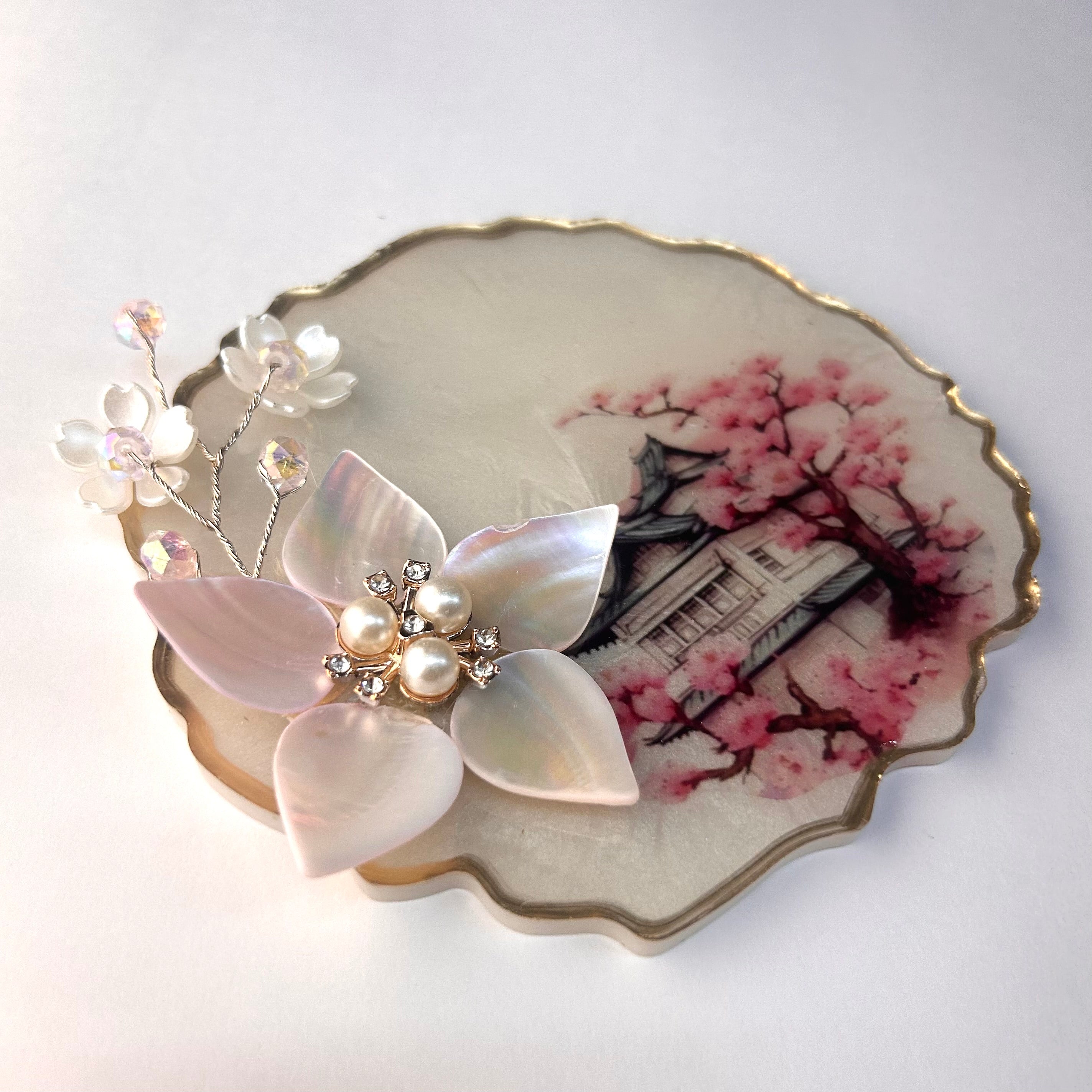 Cherry Blossom Resin Coin Platter | Mother of Pearl Gifting Tray - Purperellaa